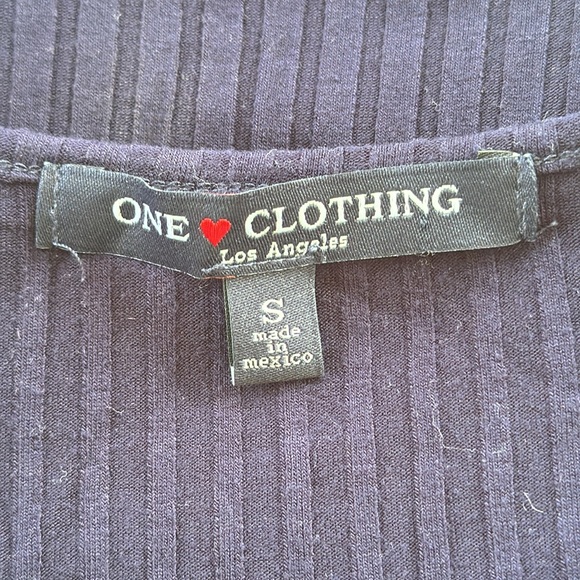 One Clothing navy blue lace up neckline long sleeve ribbed knit top size small - Picture 8 of 11